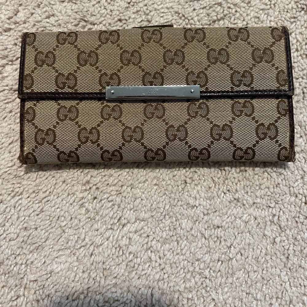 Gucci Wallet 2 sided wallet